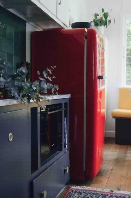 Harrys House Warburton - Peaceful Riverside Cottage In The Perfect Location Bagian luar foto