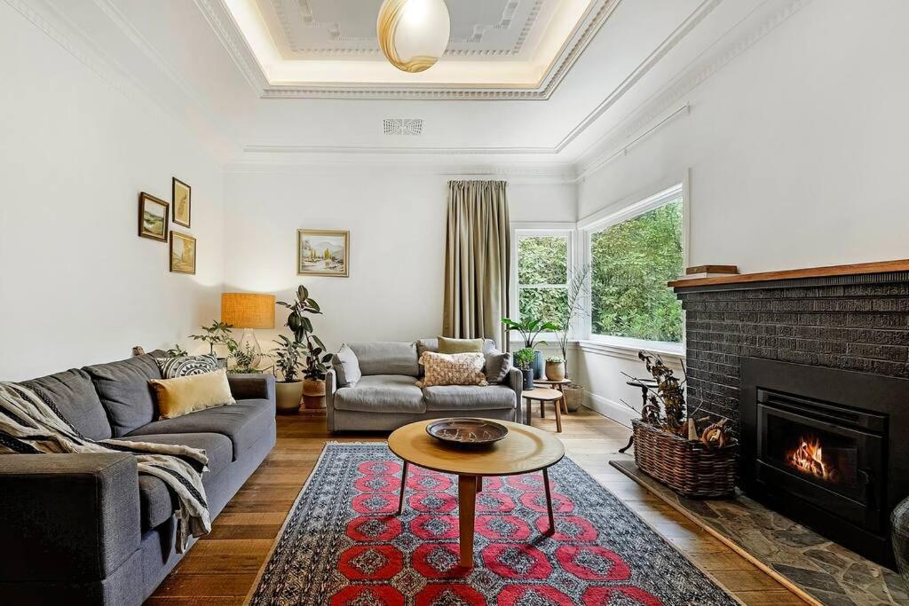 Harrys House Warburton - Peaceful Riverside Cottage In The Perfect Location Bagian luar foto